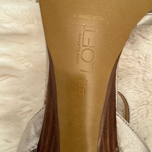 Ann Taylor Loft Silver Metallic Strappy Sandals - Picture 5 of 7